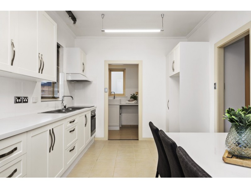 7 Rosslyn Street, Clovelly Park SA 5042