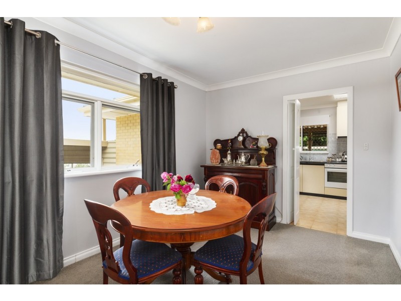 5 Melinda Road, Hackham SA 5163