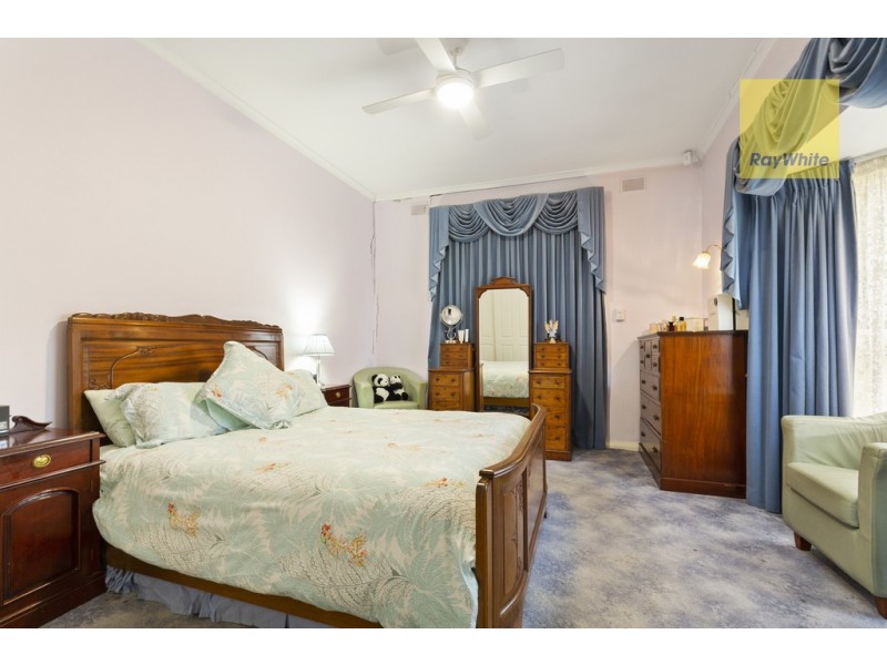 1 Carunta Street, Wattle Park SA 5066