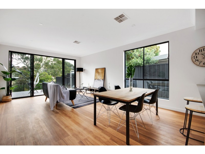 8A and 8B Victoria Drive, Modbury SA 5092