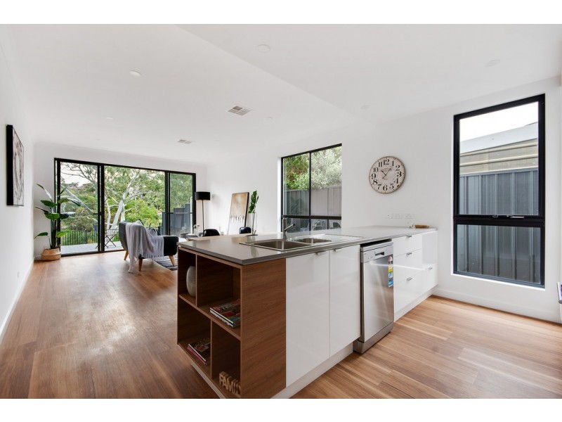 8A and 8B Victoria Drive, Modbury SA 5092