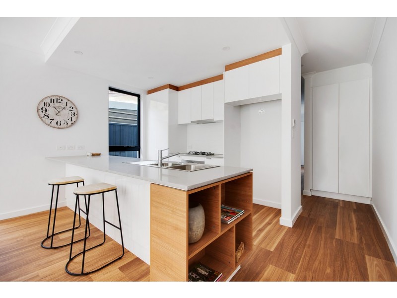 8A and 8B Victoria Drive, Modbury SA 5092