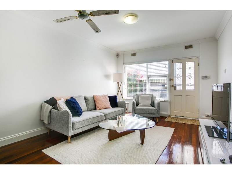 2/6 Golflands Terrace, Glenelg North SA 5045