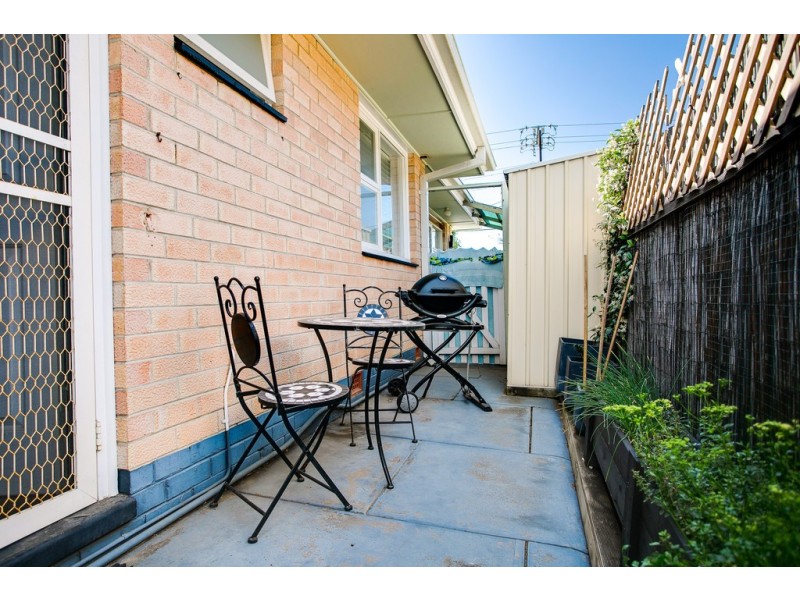 2/6 Golflands Terrace, Glenelg North SA 5045