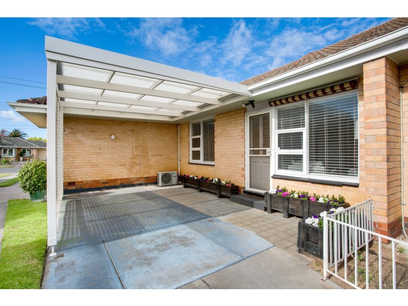 2/6 Golflands Terrace, Glenelg North SA 5045