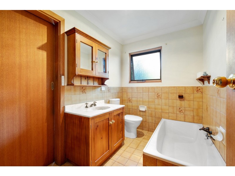 17A Struan Avenue, Warradale SA 5046