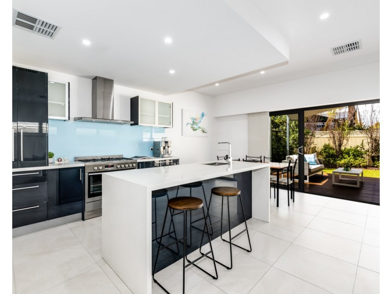 27a Cairns Avenue, Warradale SA 5046