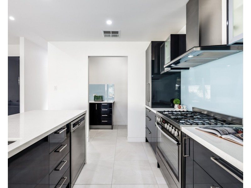 27a Cairns Avenue, Warradale SA 5046