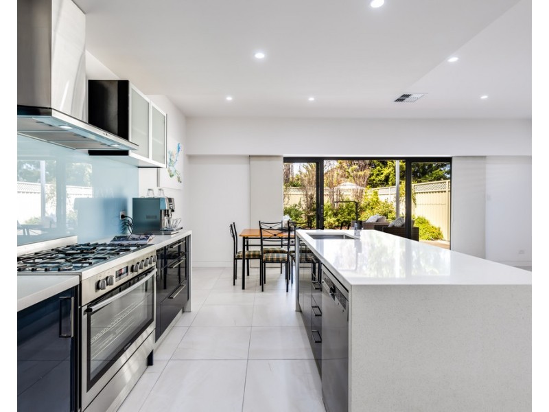 27a Cairns Avenue, Warradale SA 5046