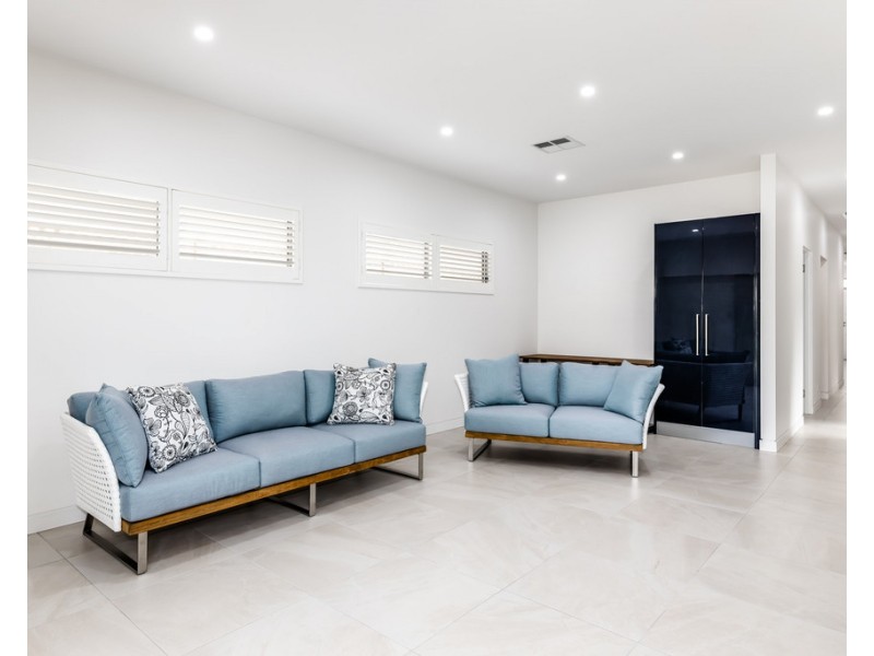 27a Cairns Avenue, Warradale SA 5046