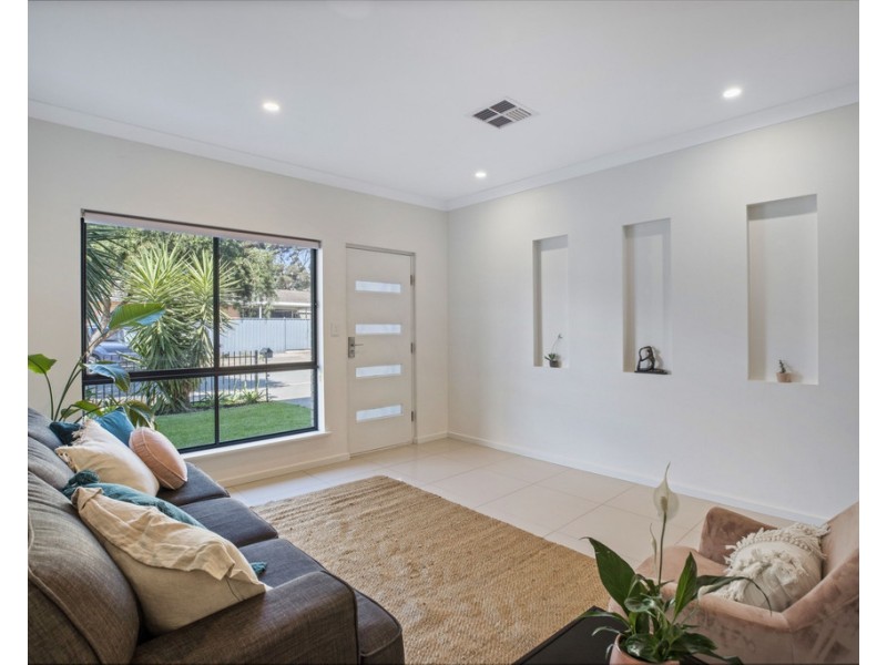 12 Rotorua Avenue, Park Holme SA 5043