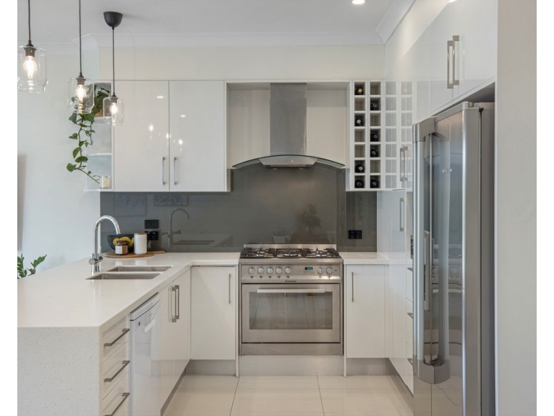 12 Rotorua Avenue, Park Holme SA 5043