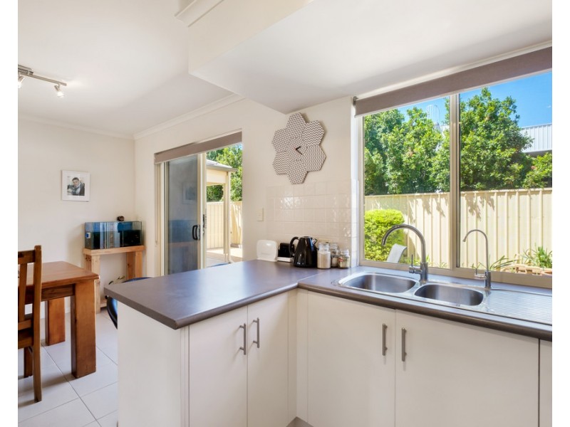 8/1 Church Crescent, Marion SA 5043