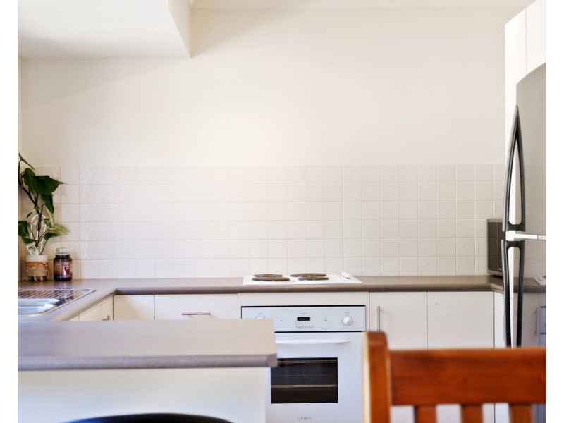 8/1 Church Crescent, Marion SA 5043