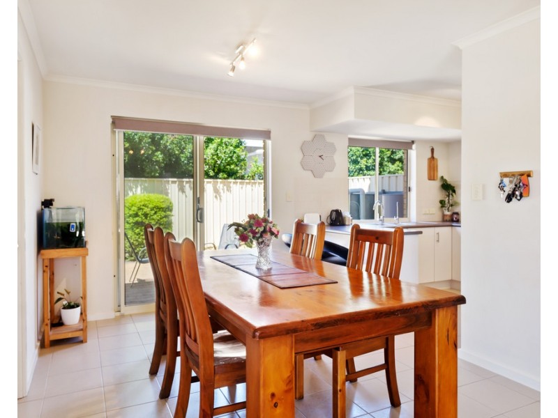 8/1 Church Crescent, Marion SA 5043