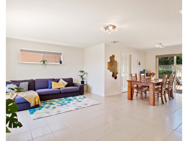 8/1 Church Crescent, Marion SA 5043