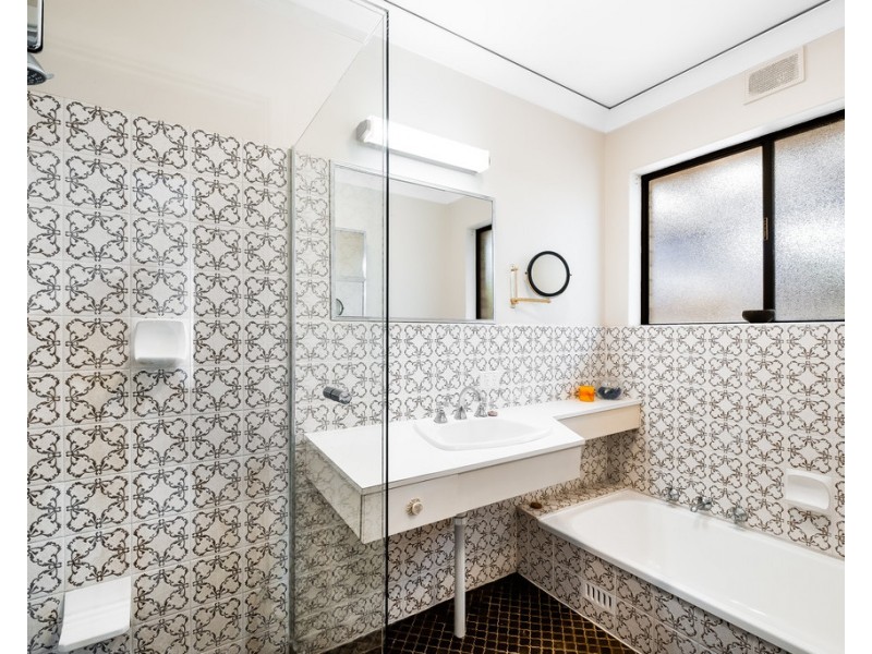 62 Helmsdale Avenue, Glengowrie SA 5044