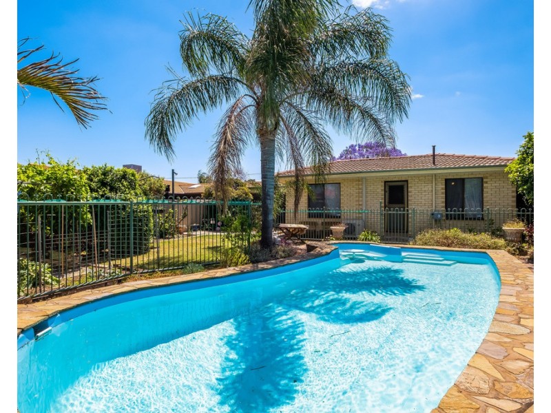 62 Helmsdale Avenue, Glengowrie SA 5044