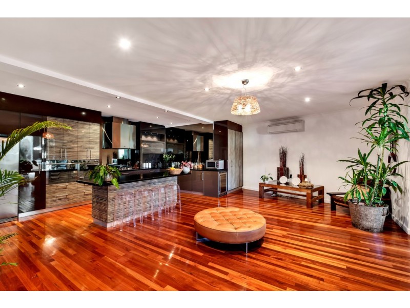 5 Tait Avenue, Marion SA 5043