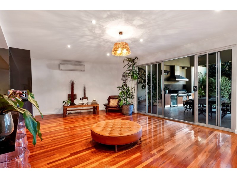 5 Tait Avenue, Marion SA 5043