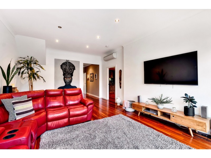 5 Tait Avenue, Marion SA 5043