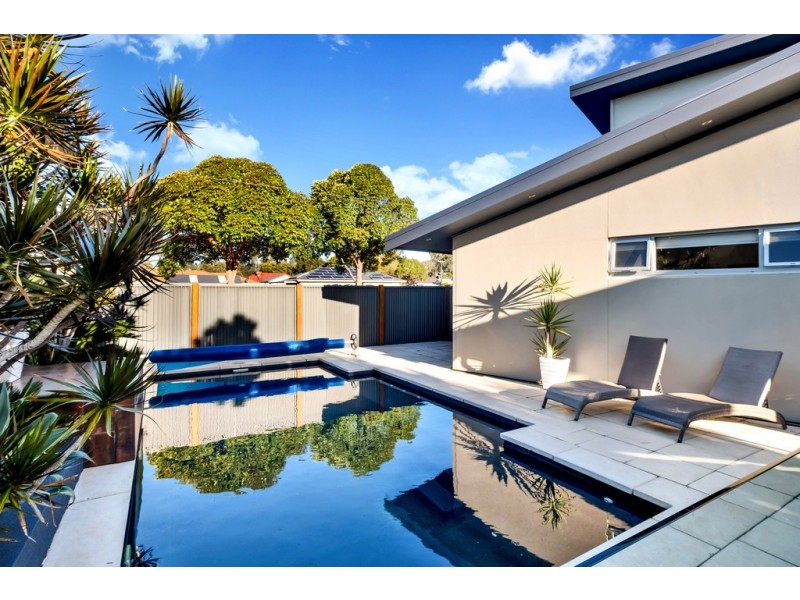 5 Tait Avenue, Marion SA 5043