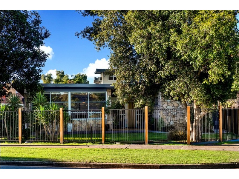 5 Tait Avenue, Marion SA 5043