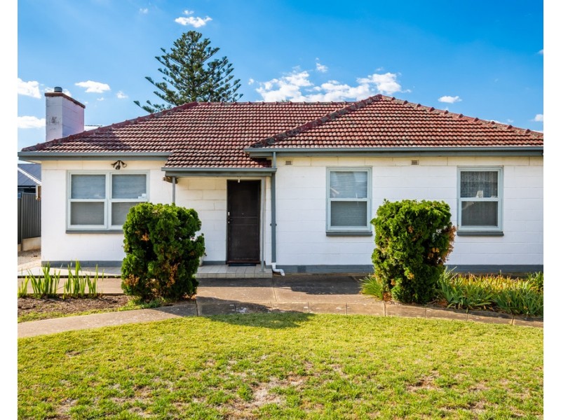 9 Inverness Avenue, Marion SA 5043