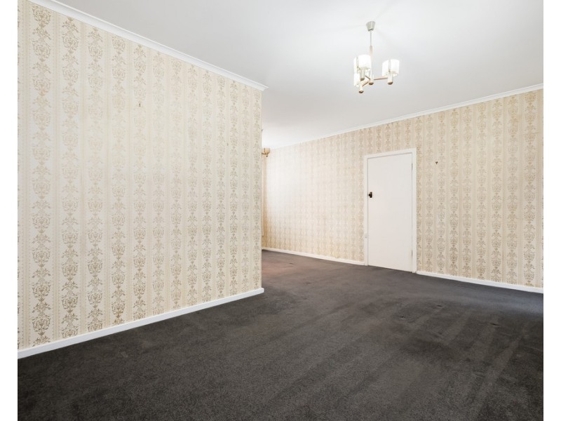9 Inverness Avenue, Marion SA 5043