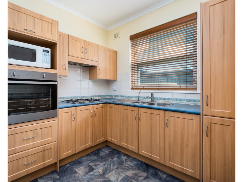 9 Inverness Avenue, Marion SA 5043