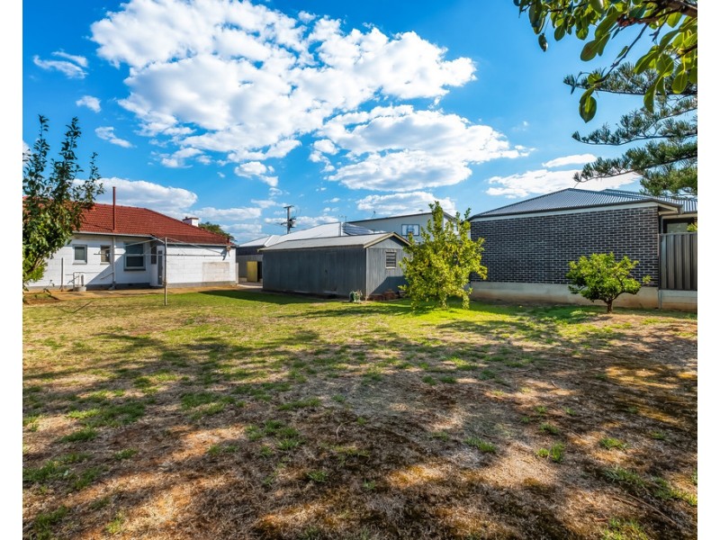 9 Inverness Avenue, Marion SA 5043