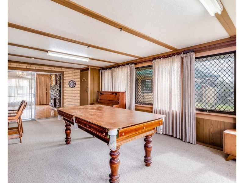 6 Tora Court, Park Holme SA 5043