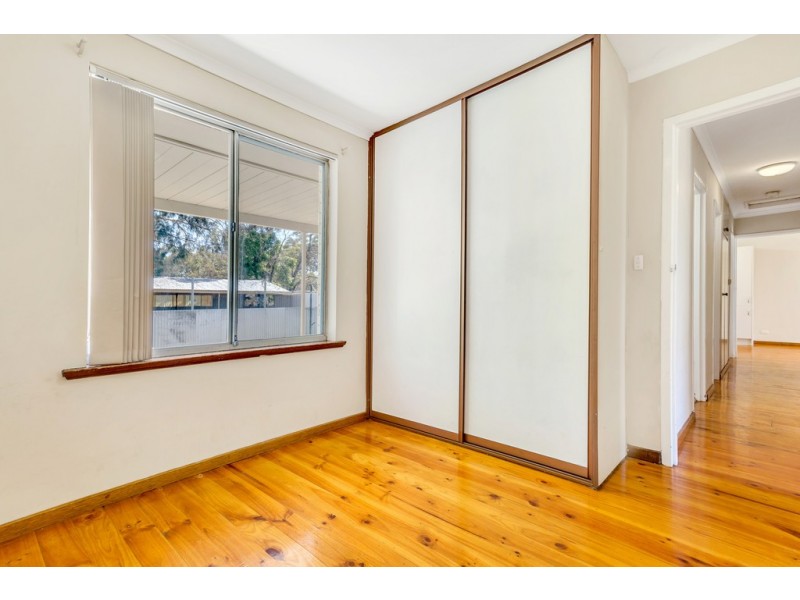 6 Cutting Road, Marion SA 5043