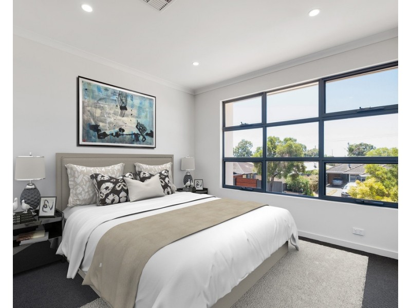 2 Shearing Street, Oaklands Park SA 5046