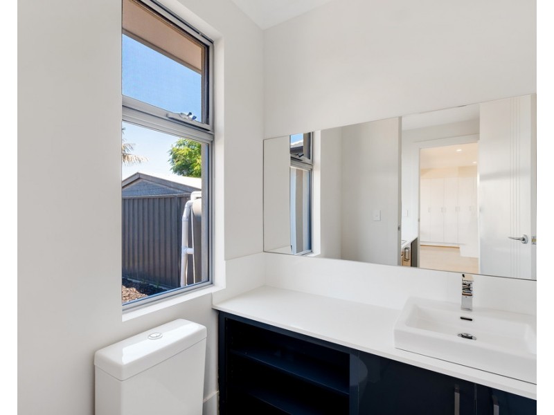 2 Shearing Street, Oaklands Park SA 5046