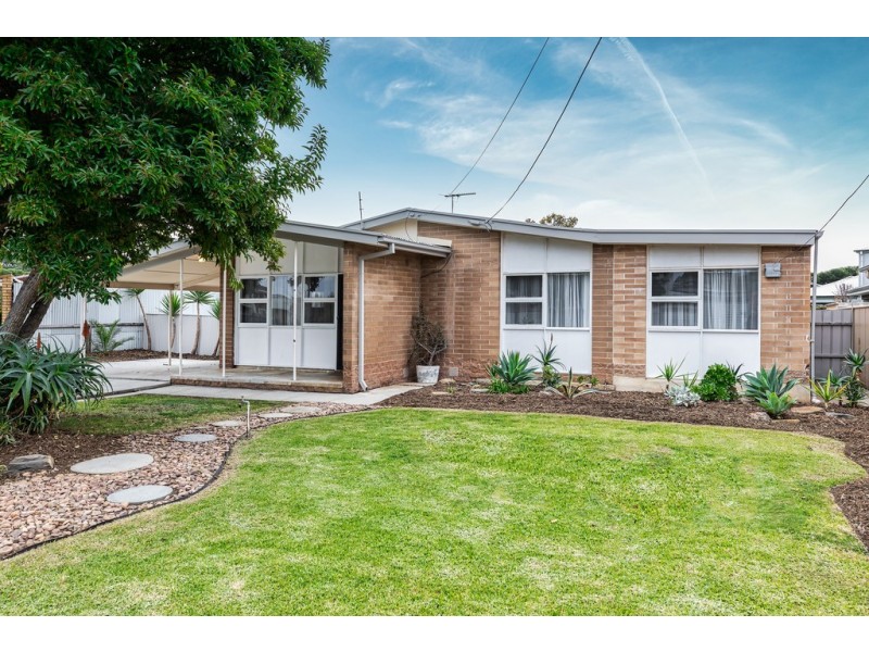 54 St Andrews Crescent, Novar Gardens SA 5040