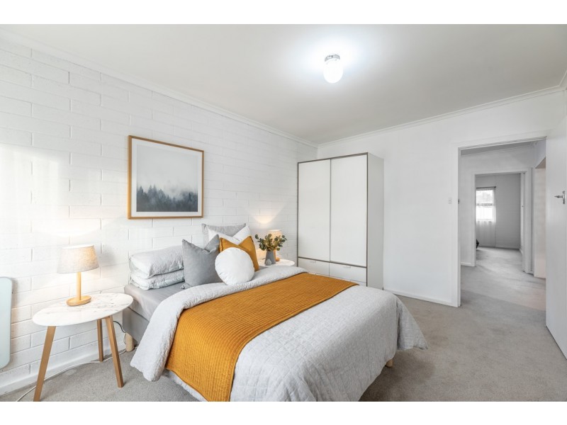 54 St Andrews Crescent, Novar Gardens SA 5040