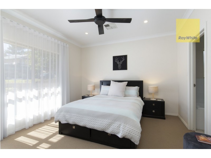 18 Manos Court, Seacliff Park SA 5049