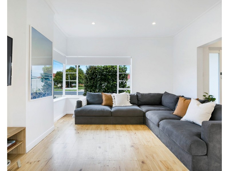 1 Squires Avenue, Seaton SA 5023