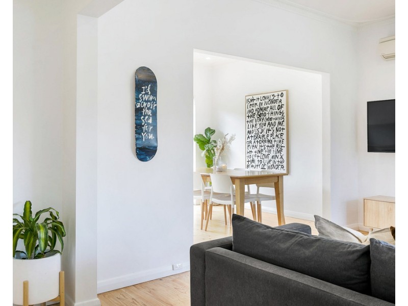 1 Squires Avenue, Seaton SA 5023