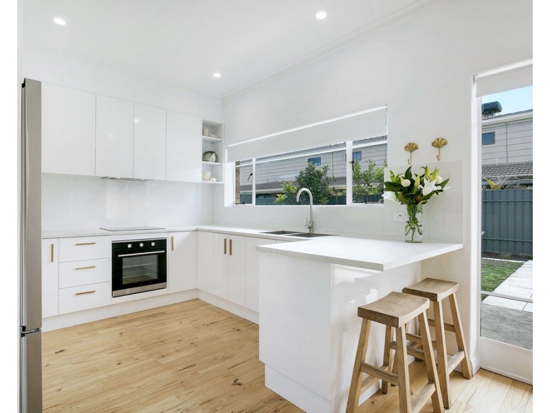 1 Squires Avenue, Seaton SA 5023