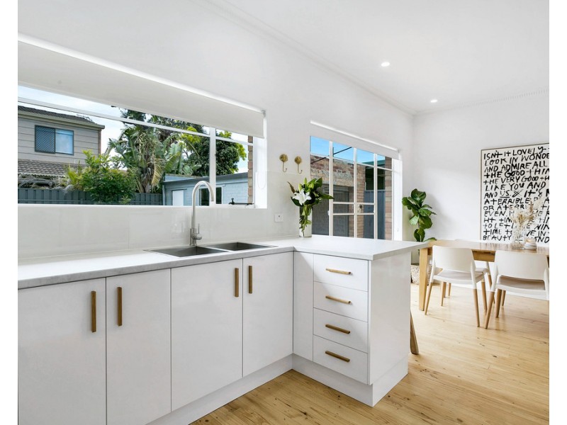 1 Squires Avenue, Seaton SA 5023