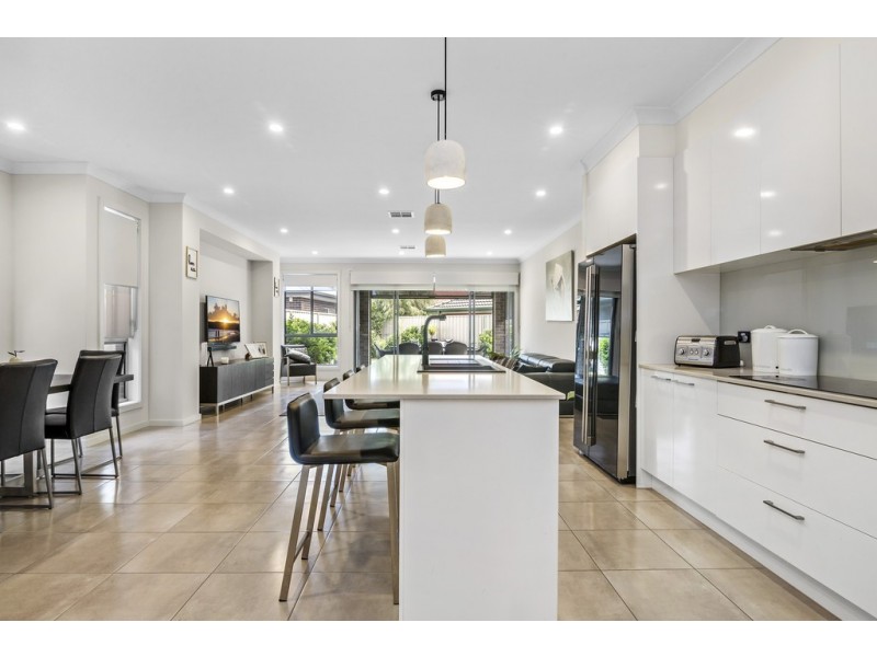 2G Gosse Avenue, Glenelg North SA 5045