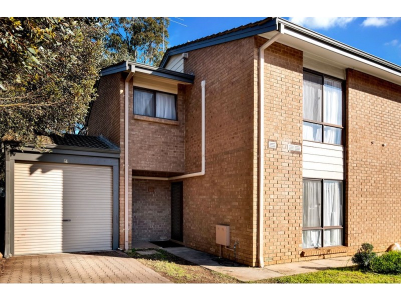 21/2A Karu Crescent, Mitchell Park SA 5043