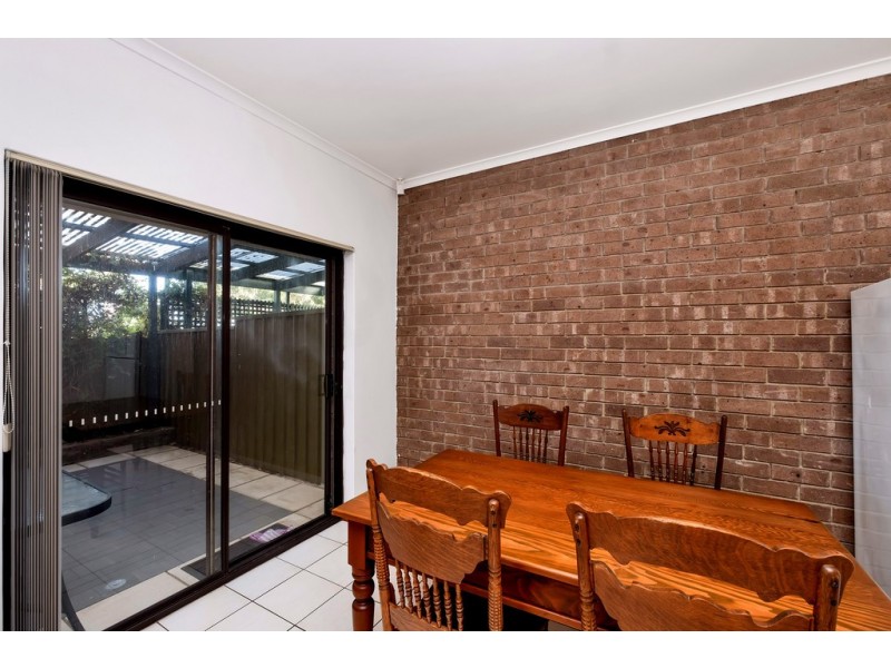 21/2A Karu Crescent, Mitchell Park SA 5043