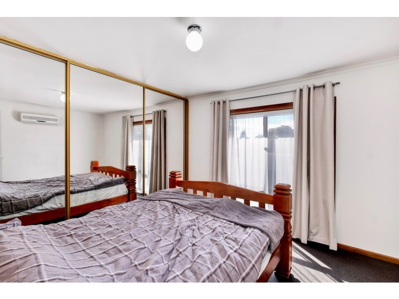 21/2A Karu Crescent, Mitchell Park SA 5043