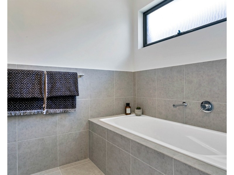 6 and 6A Hazelmere Road, Glengowrie SA 5044