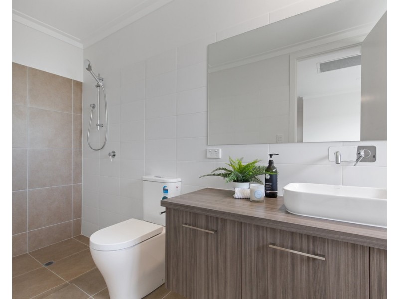 44 and 44A William Street, South Plympton SA 5038