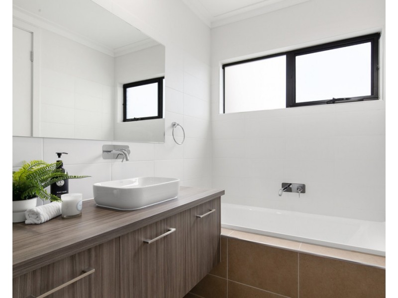 44 and 44A William Street, South Plympton SA 5038