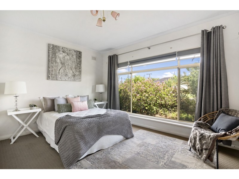 17 Allendale Avenue, Novar Gardens SA 5040